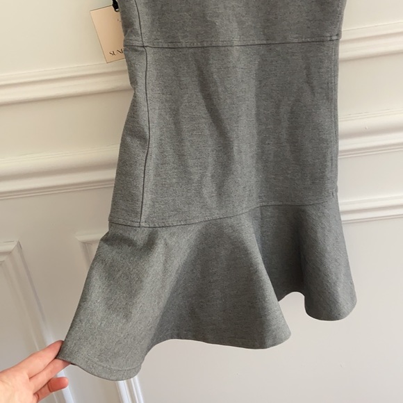 Aritzia Sunday Best Dress - Picture 2 of 6